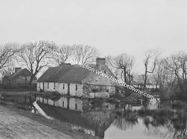 FEALE RIVER FLOODED - COTTAGES